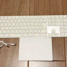 Apple Magic Keyboard Magic Trackpad 2点