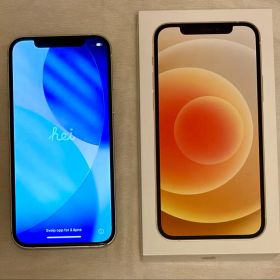 Apple iPhone 12 本体 64GB ホワイト