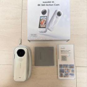 Insta360 X5 Satin White 本体