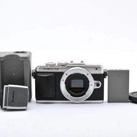 ★良品★ ★ショット数10842回★ オリンパス OLYMPUS PEN Lite E-PL7 シルバー 充電器 フラッシュ付き ARYM7044 #172