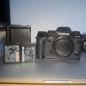 FUJIFILM X-T1 本体 バッテリー付き