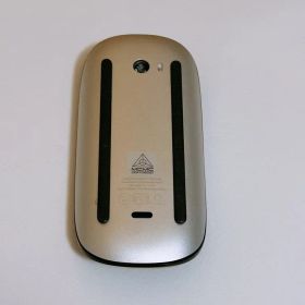 Magic Mouse（USB-C）- ブラック（Multi-To
