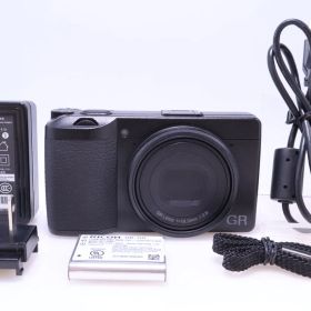 【1,784回 極美品】RICOH GR III コンパクトデジタルカメラ