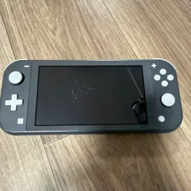 Nintendo Switch Lite 本体 新品¥13,100 中古¥7,800 | 新品・中古の