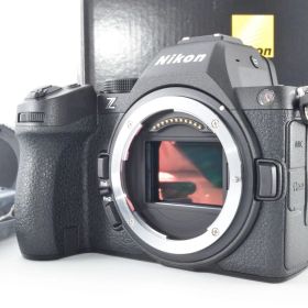 【極美品】《ショット回数27回》Nikon ミラーレス一眼 Z5II ボディ Zマウント
