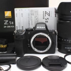 201ショット！Nikon Z5II 24-200ｍｍ レンズキット ニコン