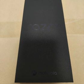 【新品未開封】SIMフリー motorola razr 50 オレンジ