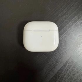 Apple AirPods 3 第3世代