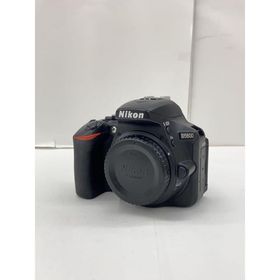 Nikon◆デジタル一眼カメラ D5600 ダブルズームキット//