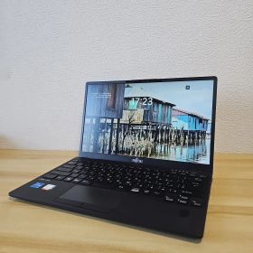 富士通 Lifebook U9312/K 第12世代i5 8GB/256GB Office