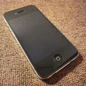 Apple iPhone 4S ブラック 本体 32GB SIMロックau回線