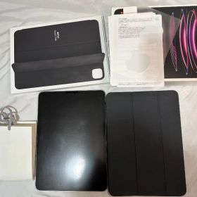 iPad Pro 11 第4世代 256GB + Smart Folio