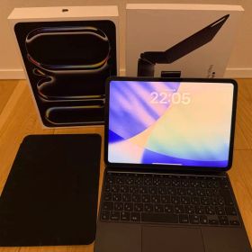 iPad Pro M4 11インチ【128GB】セルラー 純正キーボード付