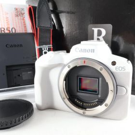 【美品】＜シャッター数24126回＞Canon ミラーレス一眼カメラ EOS R50 ボディ(レンズなし)ホワイト/APS-C/約376g EOS R50 WH