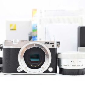 ニコン Nikon 1 J5 Digital Camera Silver 10-30mm Lens 650 Shots 元箱 [美品] #Z6973A
