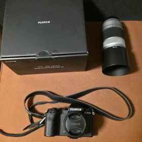 FUJIFILM X-S20 レンズキットXC15-45 オマケ付き