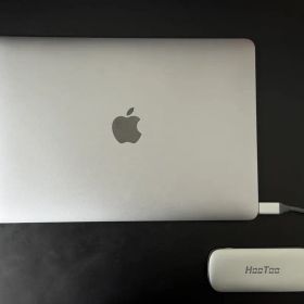 MacBook 12 2016 8GB 256GB ハブ付
