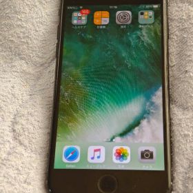 Apple iPhone 7 ブラック 本体 レア ios10 128gb