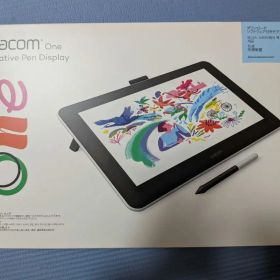 13.3インチ液晶タブレット Wacom One