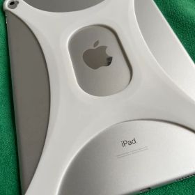 Apple iPad Air (第３世代) Wi-Fi + Cellular
