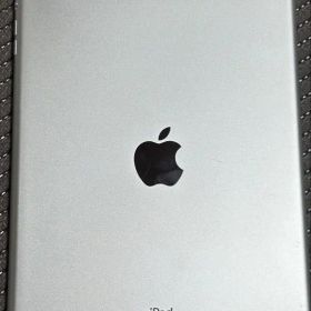 Apple iPad Air 1st Gen A1475 Silver16GB