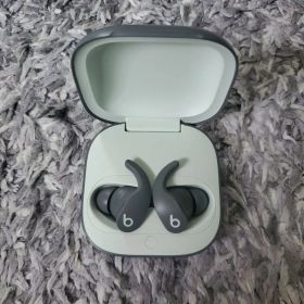 Beats Fit Pro ワイヤレスイヤホン USED美品 海外モデル 完動品