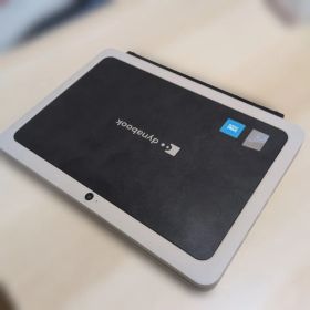 dynabook K2シリーズ(P1K2XPTB)(箱無し、説明書付き)