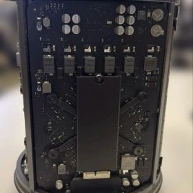 Apple Mac Pro 2013