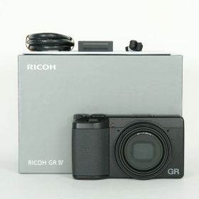 [美品 | シャッター数107回｜フィルター付] RICOH GR IV | コンパクトデジタルカメラ