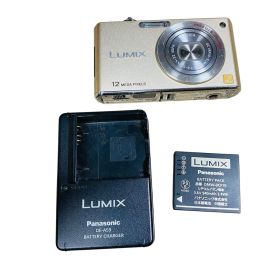 Panasonic LUMIX DMC-FX40