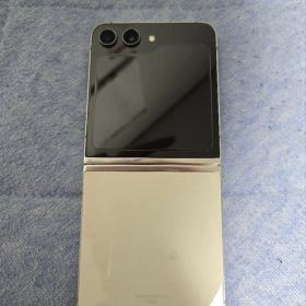 Galaxy Z Flip 5 scg23[au版] 256GB クリーム