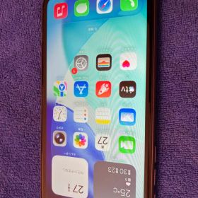 Apple iPhone 11 ブラック最新バージョン本体