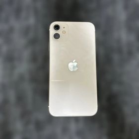 Apple iPhone 11 ホワイト 本体