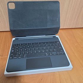 Magic Keyboard 11インチ ブラック