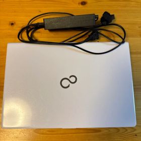 FUJITSU LIFEBOOK ノートPC SH90本体 ホワイト