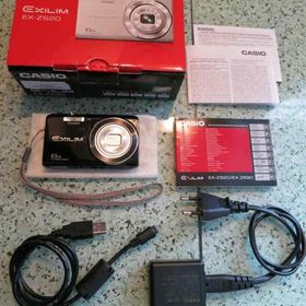 【中古】CASIO デジタルカメラ EXILIM 1610万画素 6倍 ブラック EX-ZS20BK