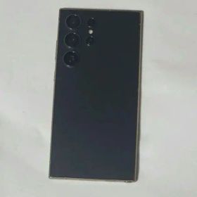 【美品】韓国版 Galaxy S24 Ultra【背面パネル交換品】