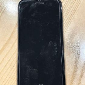 Apple iPhone SE 本体