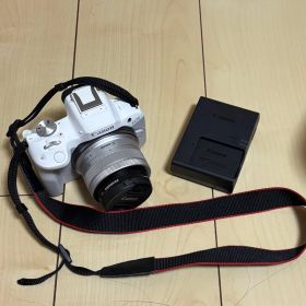 Canon EOS R50 ホワイト レンズキット