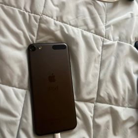 iPod touch 第7世代（32G）