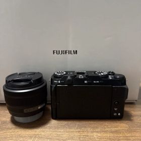 FUJIFILM X-M5 ブラック+ XC15-45mm レンズキット 美品