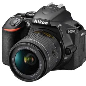 【中古】（新古品） Nikon デジタル一眼レフカメラ D5600 AF-P 18-55 VR レンズキット ブラック D5600LKBK