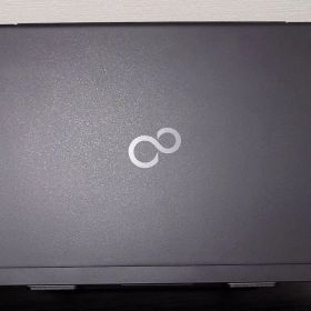 軽量！富士通ノートPC LIFEBOOK U939/B