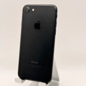 iPhone 7 32GB バッテリー68% ブラック 本体 A1779 425
