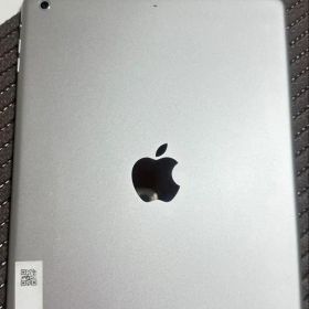 Apple iPad Air 1st Generation 16GBWiFi本体