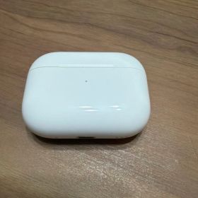 Apple AirPods Pro 第2世代 Lightning端子版