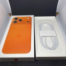 極美品！ iPhone 17 Pro Max 256GB コズミックオレンジ