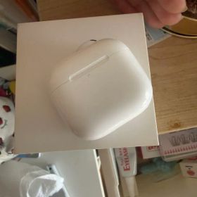 Apple AirPods 4 (ANC) 本体