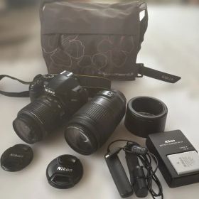 Nikon D3100 レンズキット デジタル一眼レフ 本体•ダブルレンズキッド