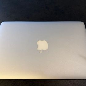 MacBook Air 13インチ Early 2015